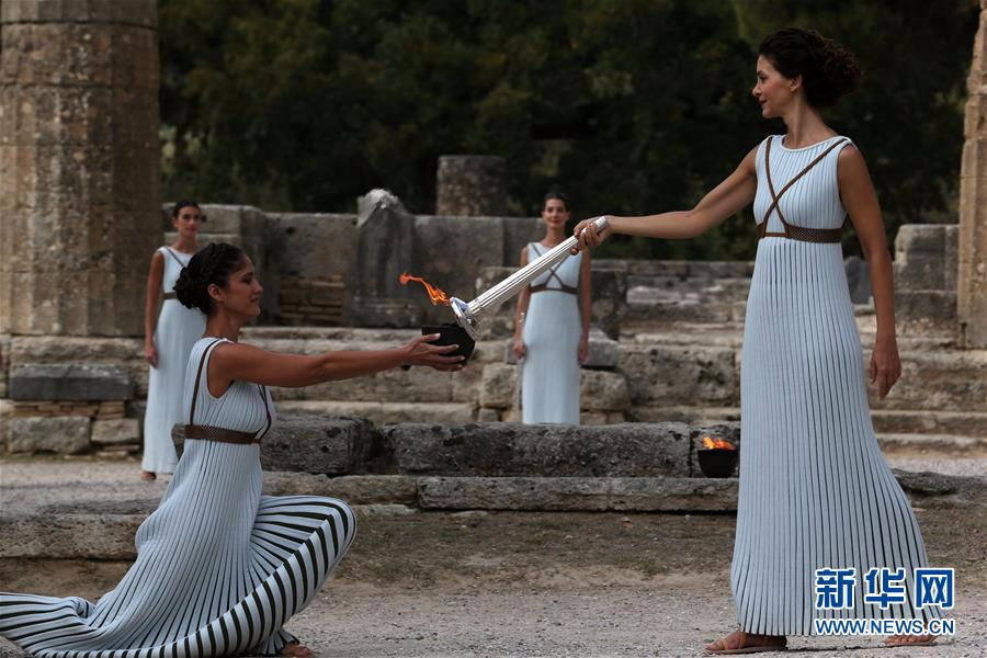 ���w������2��ƽ�����W��ʥ��ɼ��xʽ������ϣ�D�e��