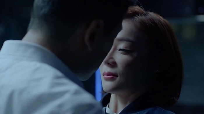 ����������