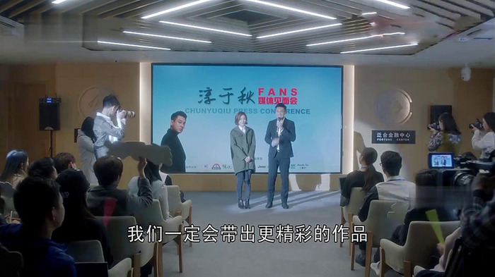 ����������