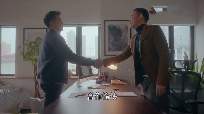 ����������